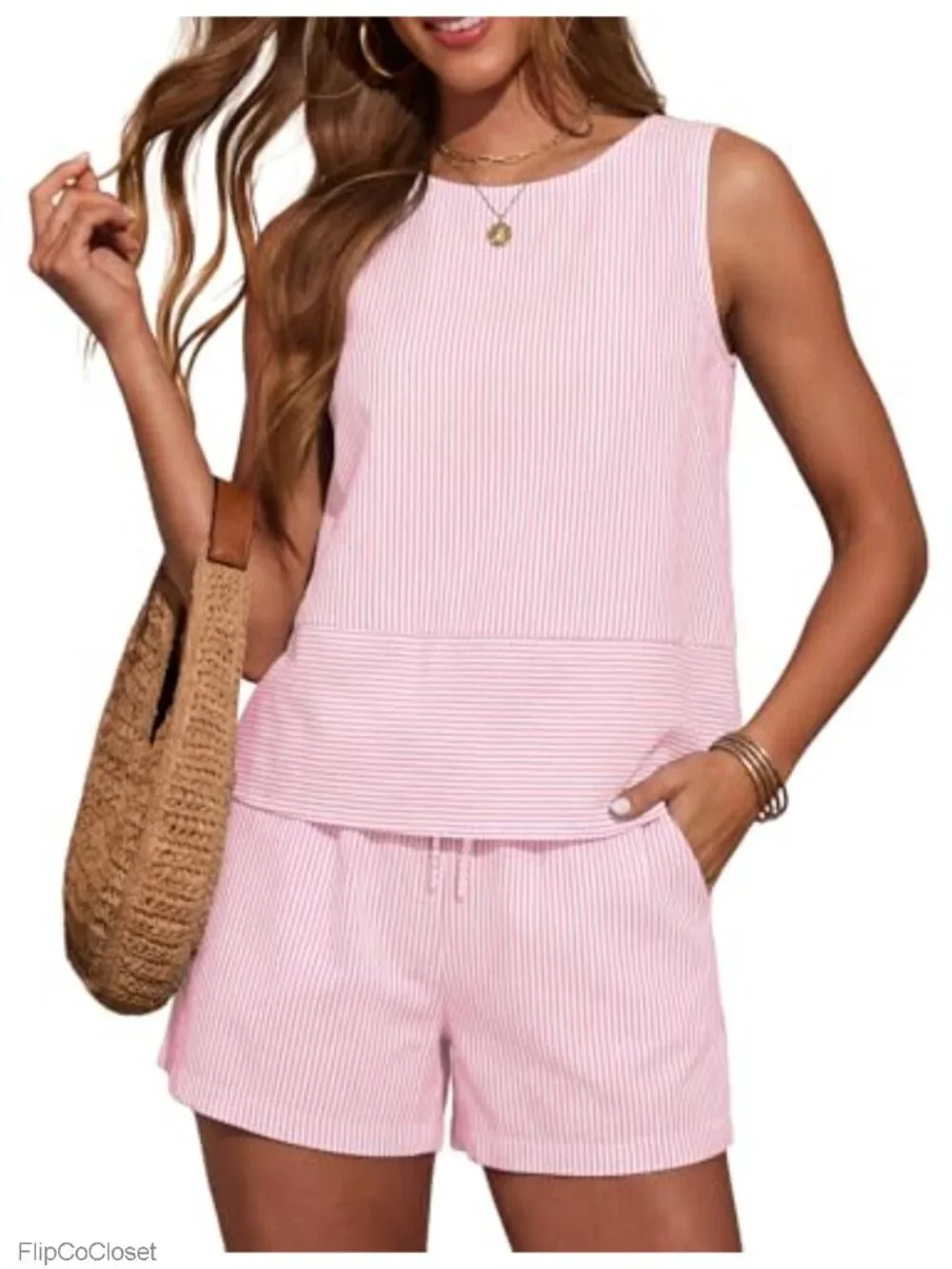 Women's Trendy 2 Piece Shorts Set Crewneck Sleeveless Tank Top Matching with
